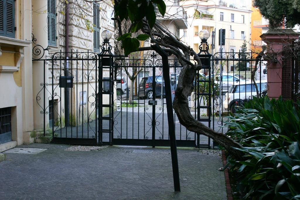 Andenis Luxury House Hotel Rome Exterior photo