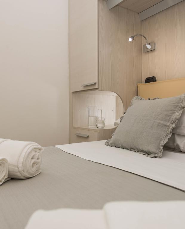 Andenis Luxury House Hotel Rome Exterior photo