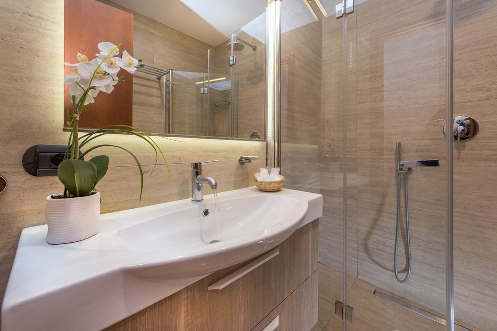 Andenis Luxury House Hotel Rome Exterior photo
